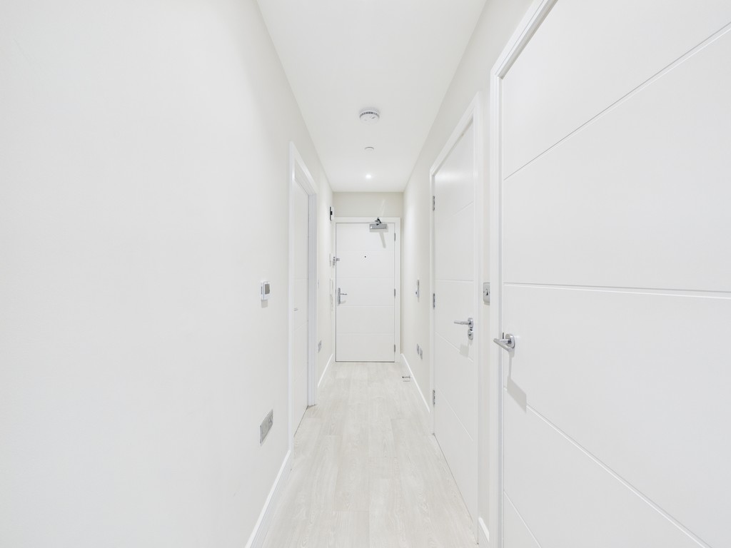 1 bed flat to rent in Station Road, Horsham, RH13  - Property Image 5