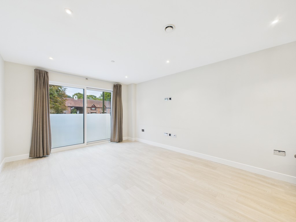 1 bed flat to rent in Station Road, Horsham, RH13  - Property Image 10