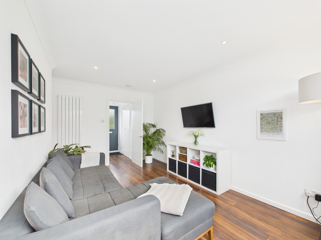 1 bed apartment for sale in Chequers Court, Horsham  - Property Image 8