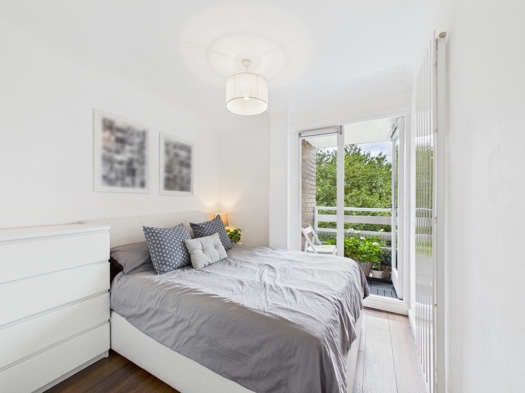 1 bed apartment for sale in Chequers Court, Horsham  - Property Image 4