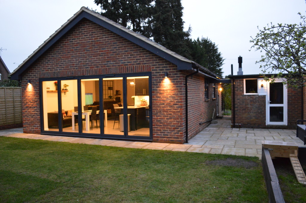 3 bed detached bungalow for sale in Ryecroft Meadow, Horsham  - Property Image 8