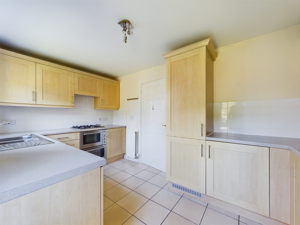 3 bed terraced house for sale in Wyvern Place, Horsham  - Property Image 15