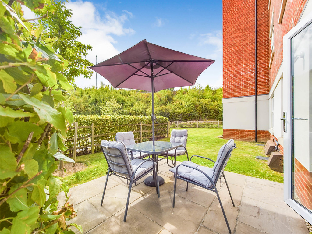 2 bed apartment for sale in The Tannery, Horsham  - Property Image 1