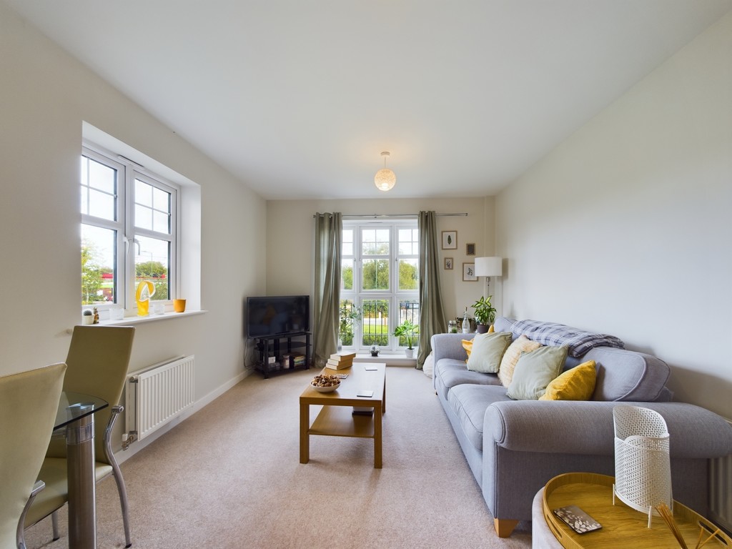 1 bed apartment for sale in Willow House, Southwater  - Property Image 3