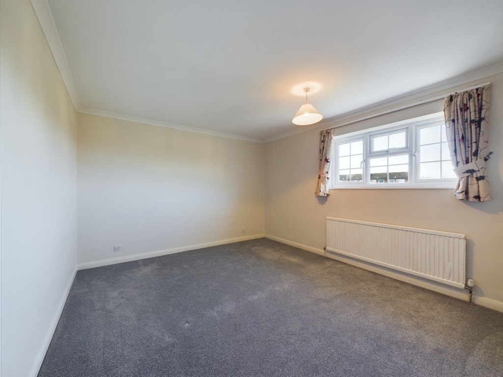 3 bed terraced house to rent in Tanbridge Place, Horsham  - Property Image 8