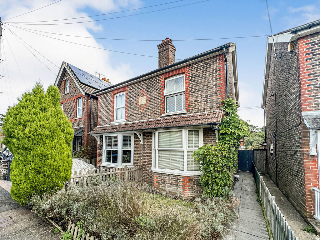 3 bed semi-detached house for sale in Brighton Road, Haywards Heath  - Property Image 1