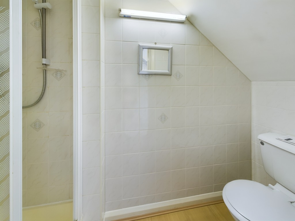 3 bed detached house for sale in Blackbridge Lane, Horsham  - Property Image 20