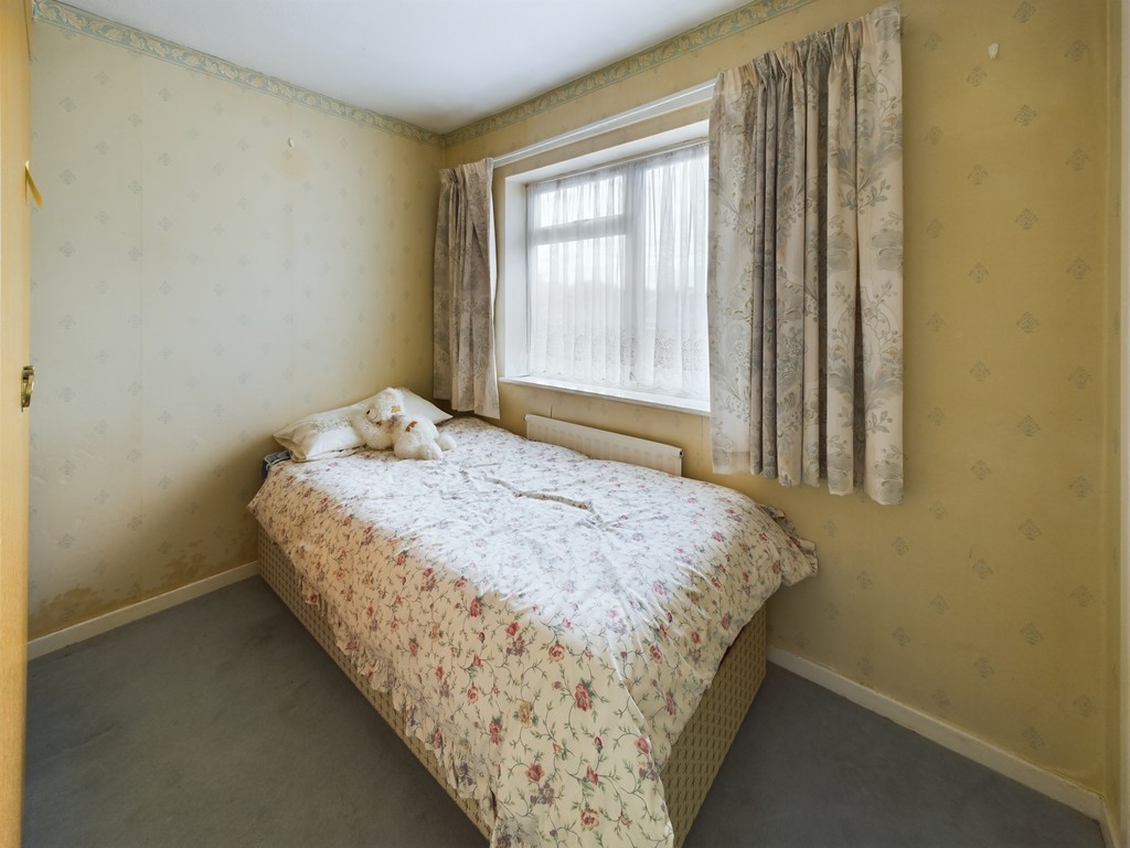 3 bed detached house for sale in Oliver Road, Horsham  - Property Image 7
