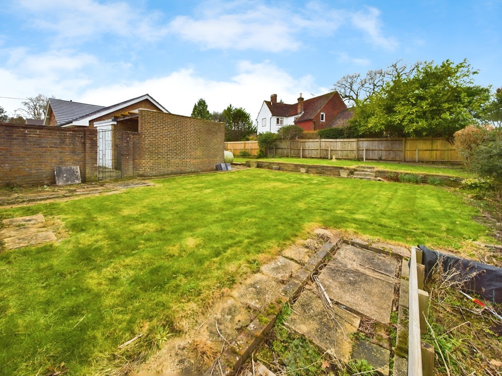4 bed detached bungalow for sale in Masons Field, Horsham  - Property Image 19