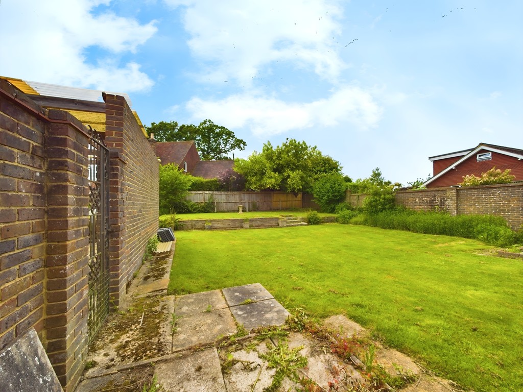 4 bed detached bungalow for sale in Masons Field, Horsham  - Property Image 2