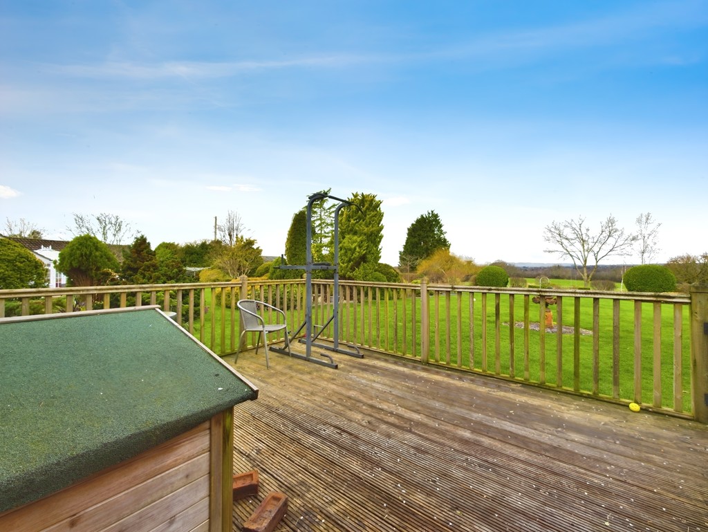 6 bed detached bungalow for sale in Sedgwick Lane, Horsham  - Property Image 32