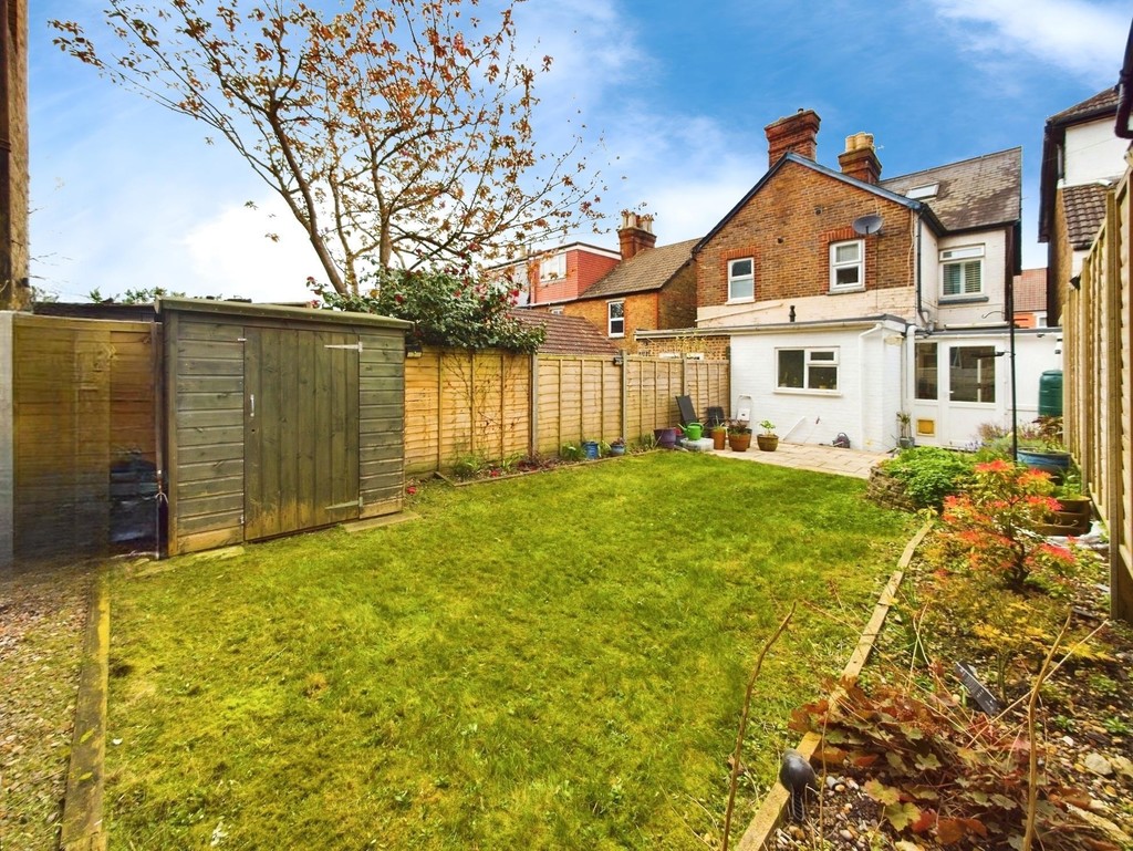 2 bed semi-detached house for sale in Gladstone Road, Horsham - Property Image 1