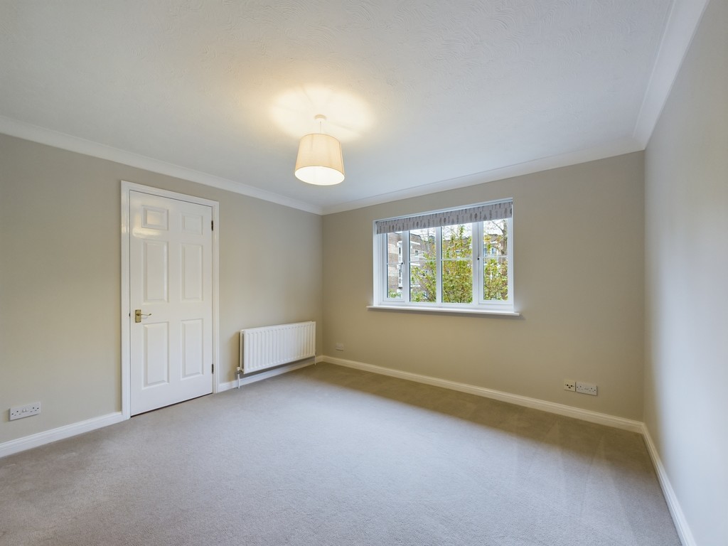 1 bed apartment for sale in Greenacres, Horsham  - Property Image 2
