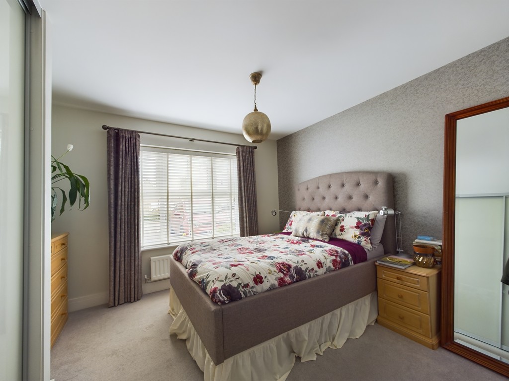 2 bed apartment for sale in Arundale Walk, Horsham  - Property Image 11