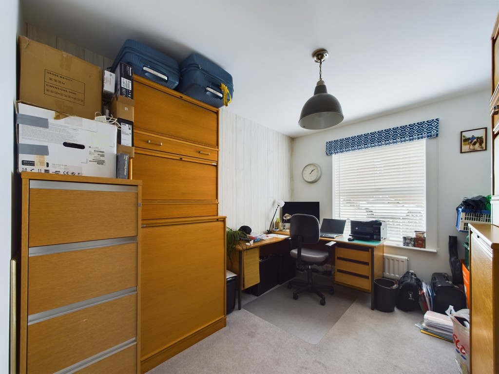 2 bed apartment for sale in Arundale Walk, Horsham  - Property Image 7