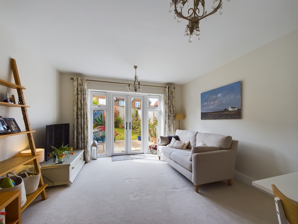2 bed terraced house for sale in Arundale Walk, Horsham  - Property Image 3