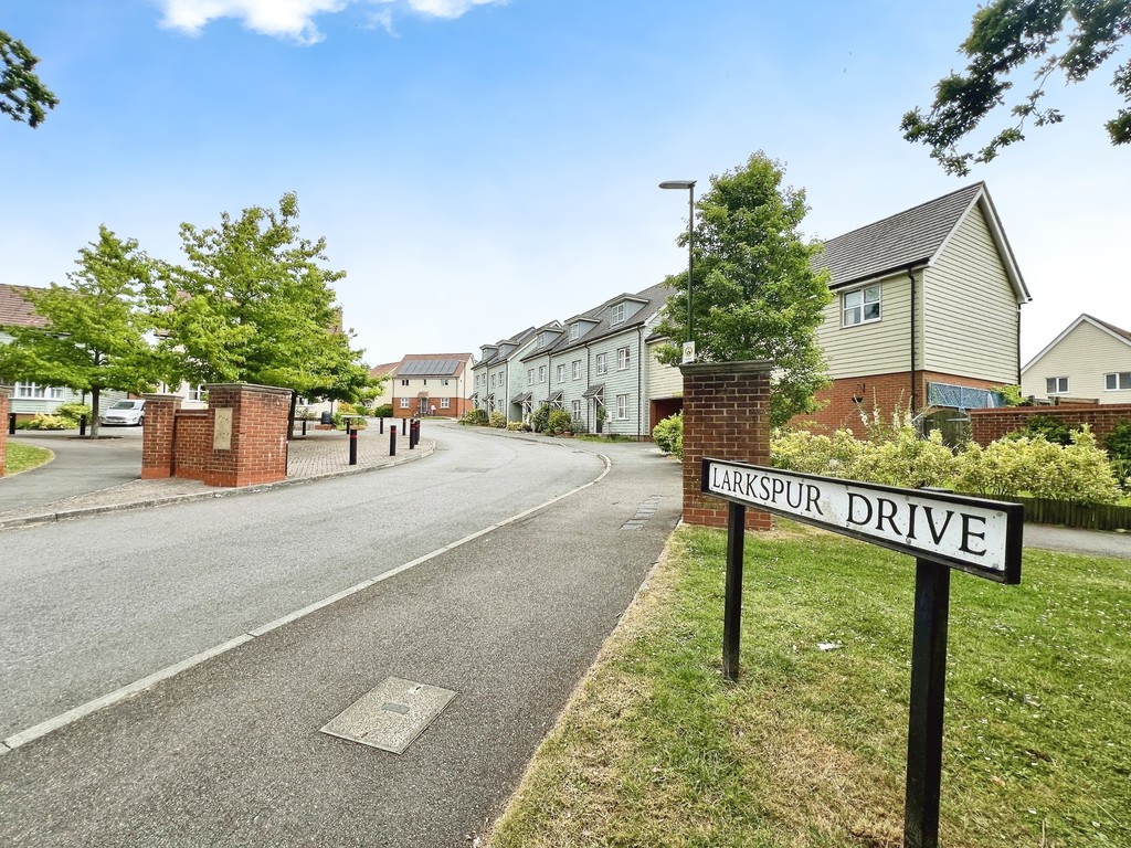 3 bed semi-detached house for sale in Larkspur Drive, Burgess Hill - Property Image 1