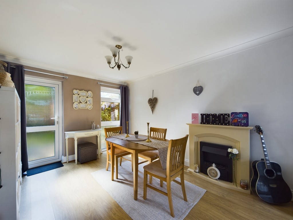 3 bed terraced house for sale, Horsham  - Property Image 10