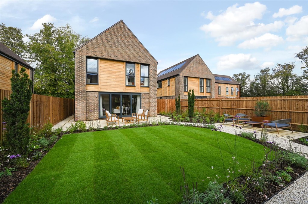 3 bed detached house for sale in Hanlye View, Haywards Heath  - Property Image 1