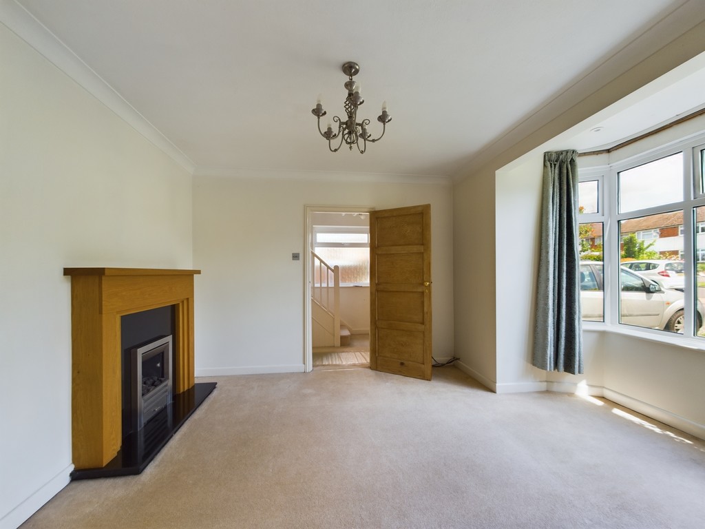 3 bed semi-detached house to rent in Greenway, Horsham  - Property Image 2