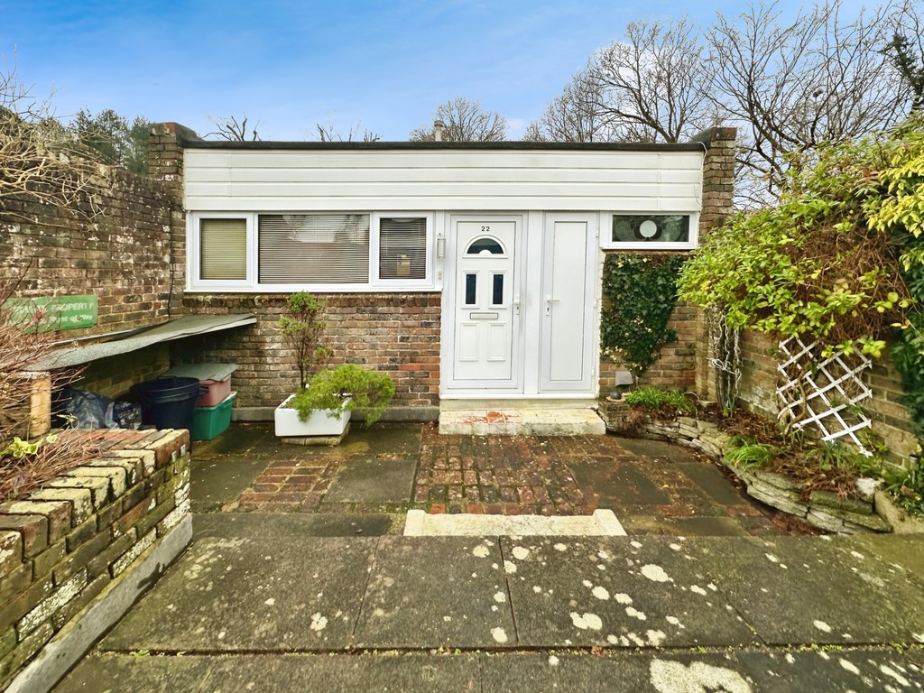 1 bed detached bungalow for sale in Forestfield, Crawley  - Property Image 6