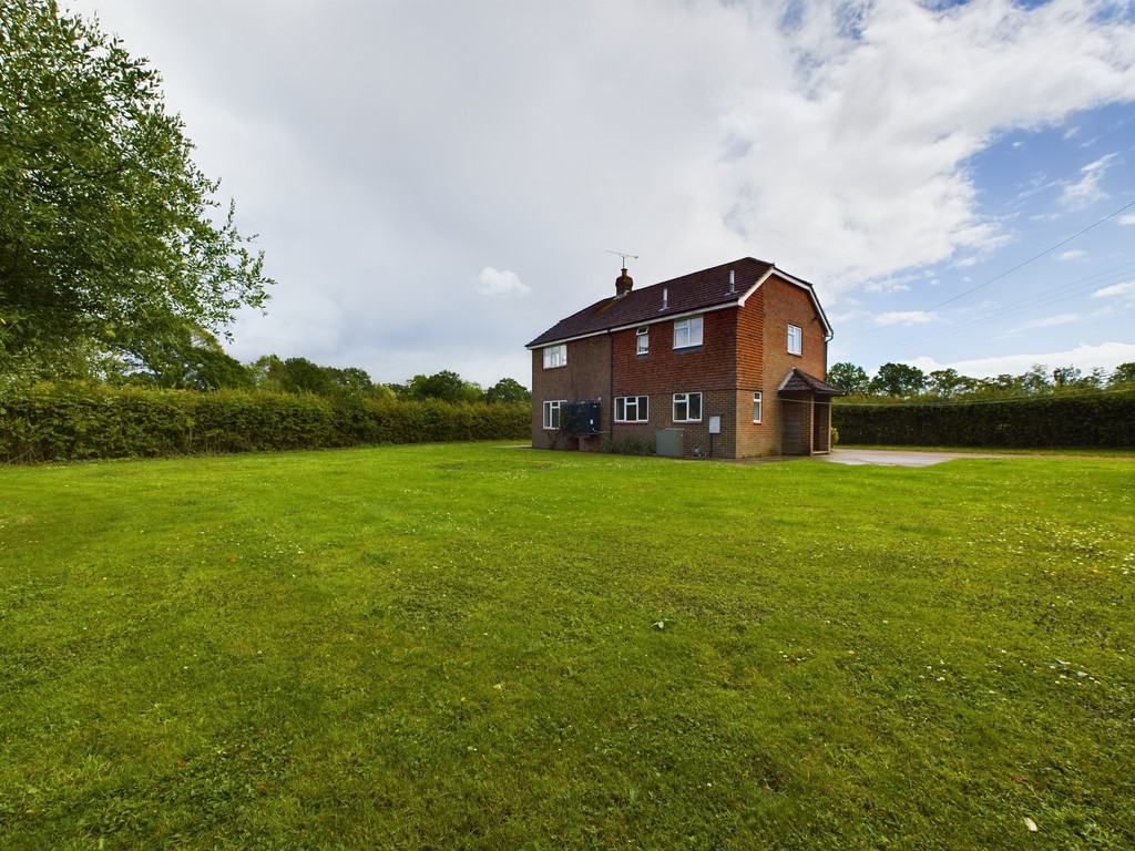 4 bed detached house to rent in Faygate Lane, Horsham  - Property Image 27