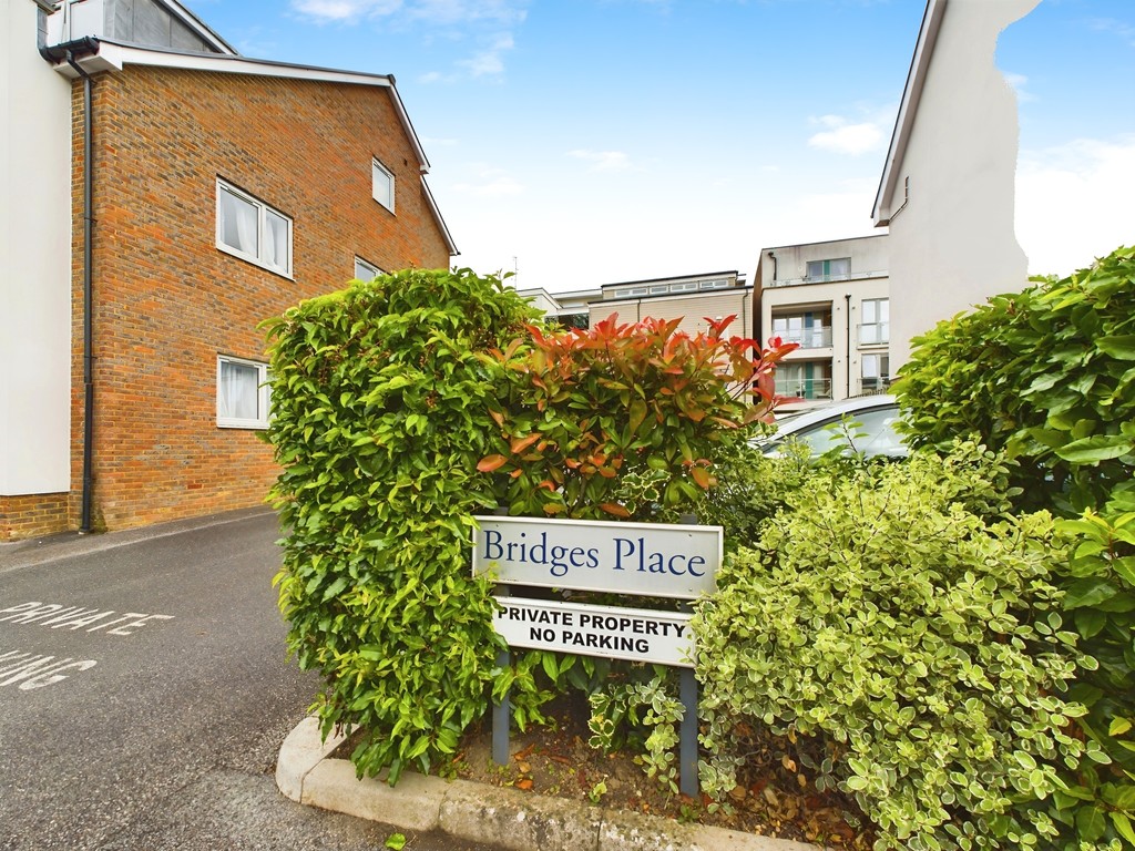 1 bed apartment for sale in Bridges Place, Horsham  - Property Image 8