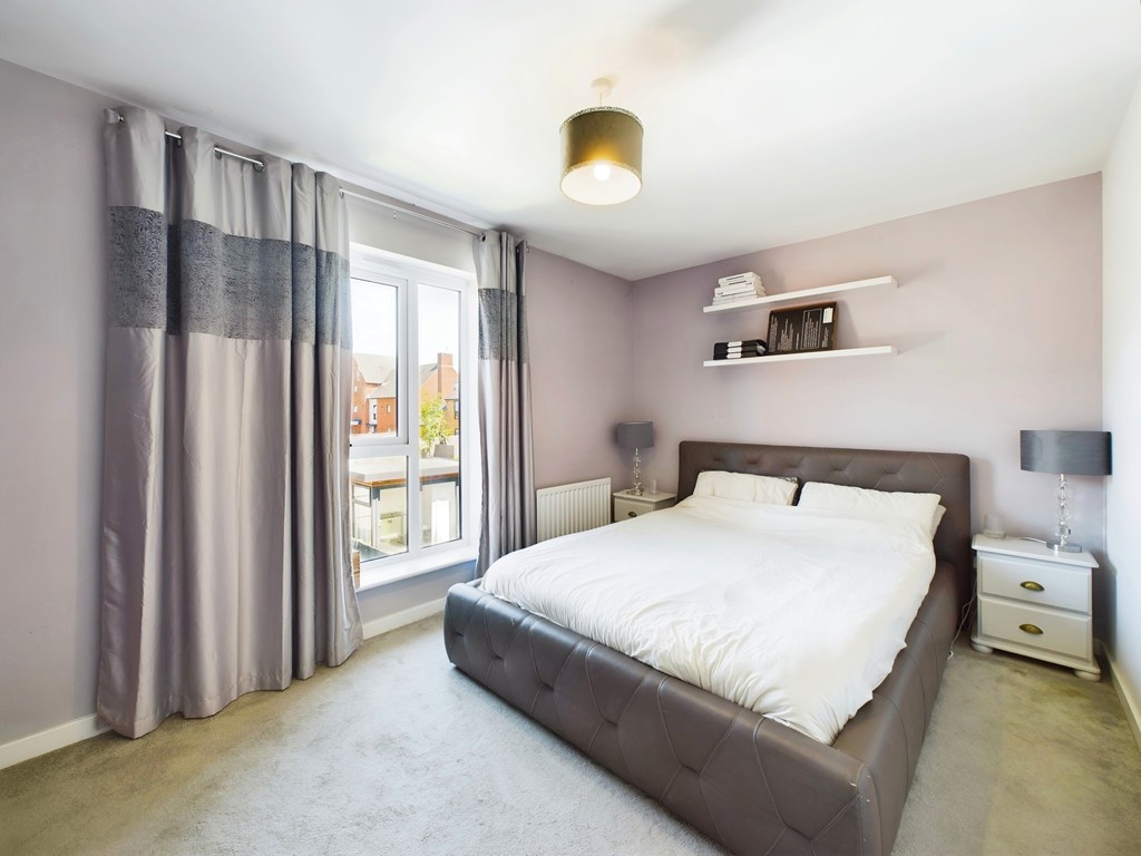 2 bed end of terrace house for sale in Stanford Brook Way, Crawley  - Property Image 13