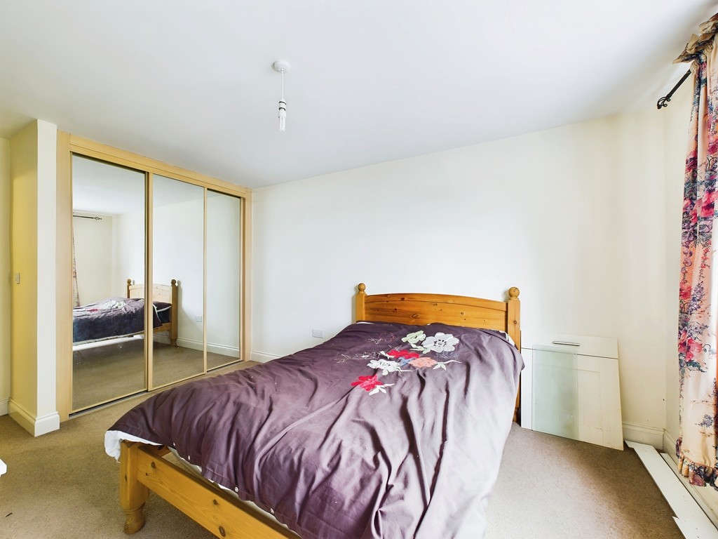 1 bed apartment for sale in Bridges Place, Horsham  - Property Image 4