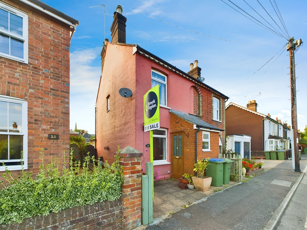 2 bed semi-detached house for sale in Park Terrace West, Horsham  - Property Image 1