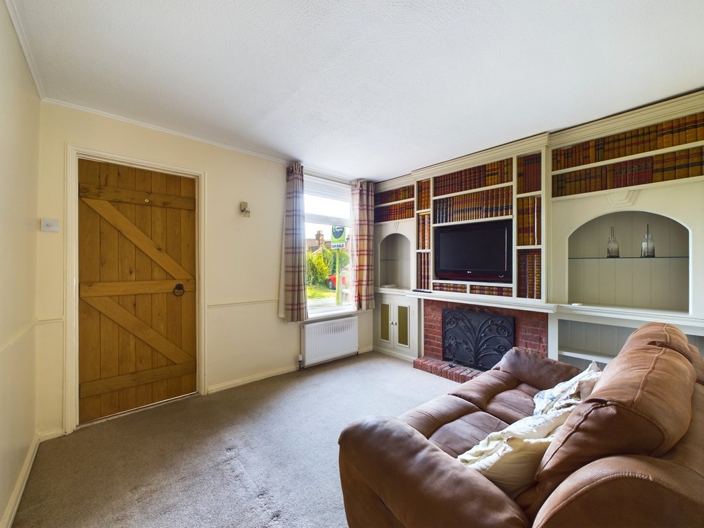 2 bed semi-detached house for sale in Park Terrace West, Horsham  - Property Image 2