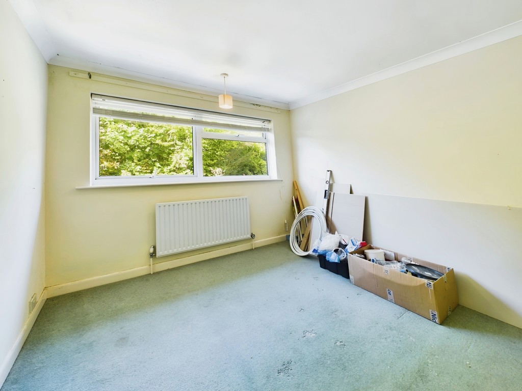 3 bed semi-detached house for sale in Barnmead, Haywards Heath  - Property Image 14