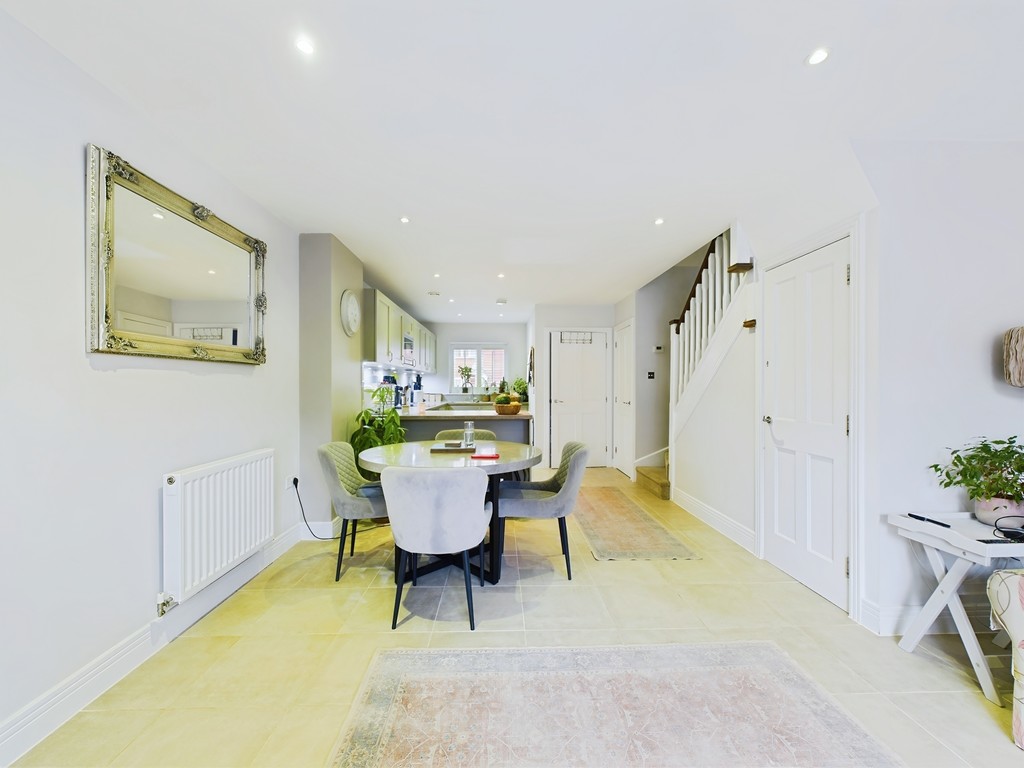 2 bed terraced house for sale in Willow Place, Barns Green  - Property Image 12
