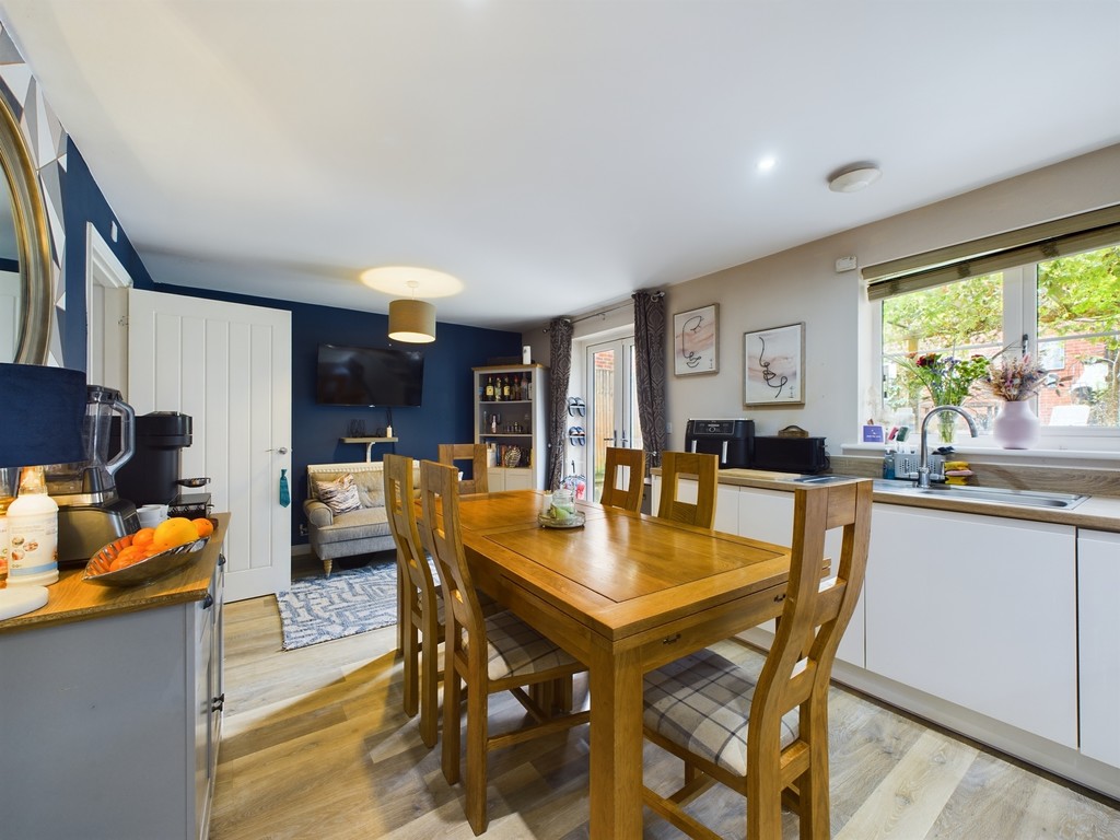 4 bed detached house for sale in Calico Street, Horsham  - Property Image 12