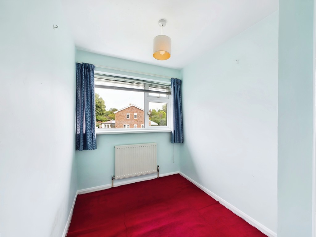 4 bed semi-detached house for sale in Bostock Avenue, Horsham  - Property Image 14