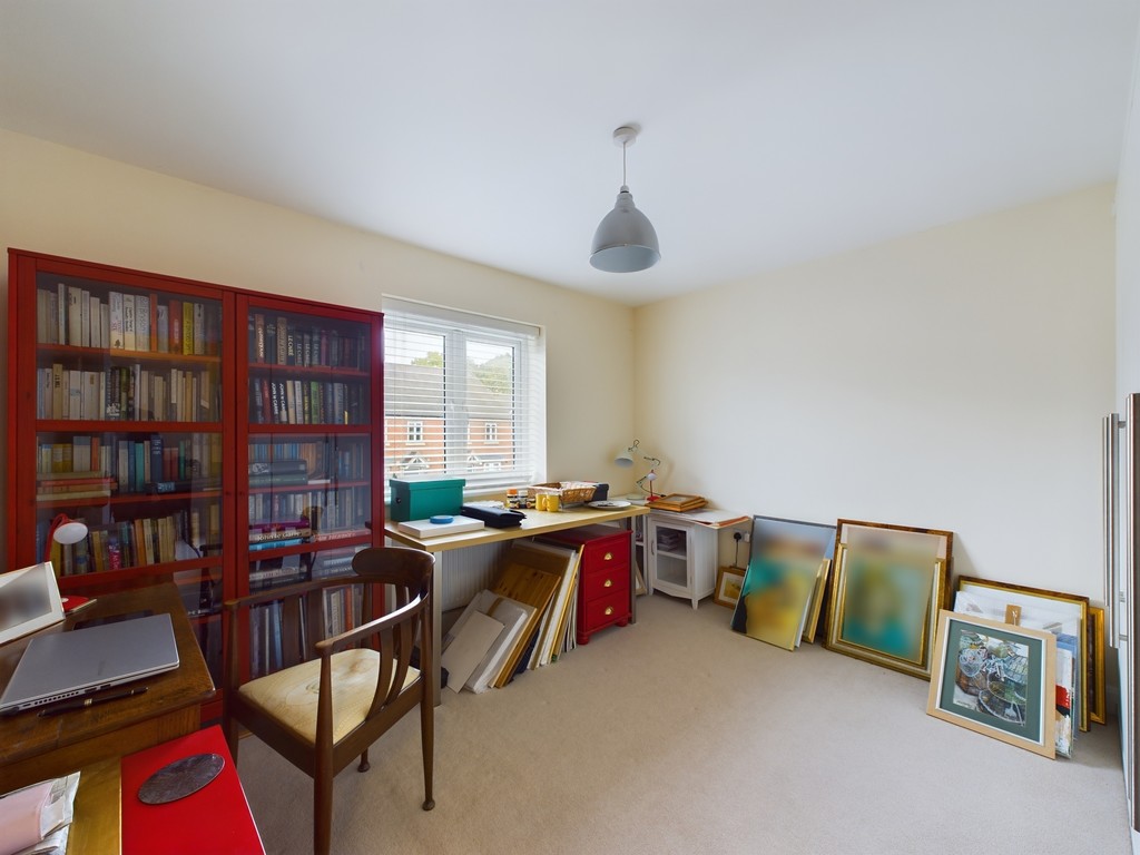 4 bed detached house for sale in Pelling Way, Horsham  - Property Image 21