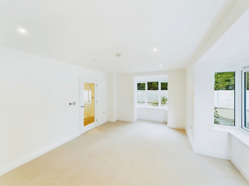 3 bed semi-detached house for sale in Spring Bank, Haywards Heath  - Property Image 2