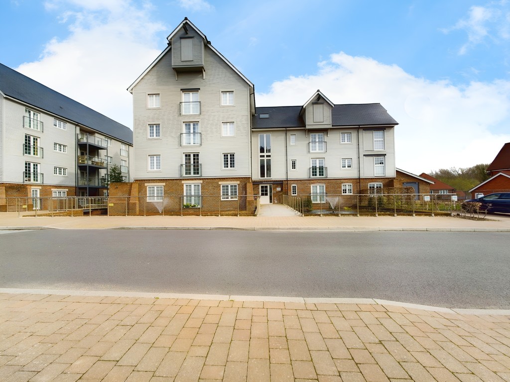 1 bed apartment for sale in The Mill, Horsham  - Property Image 1