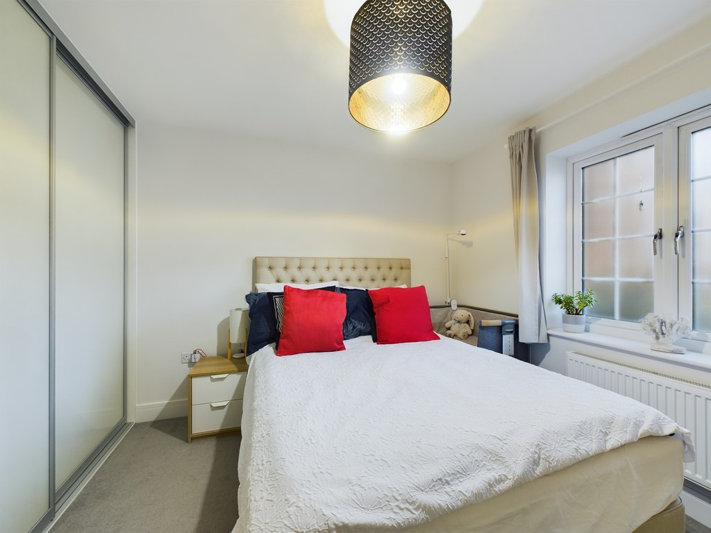 1 bed apartment for sale in The Mill, Horsham  - Property Image 5