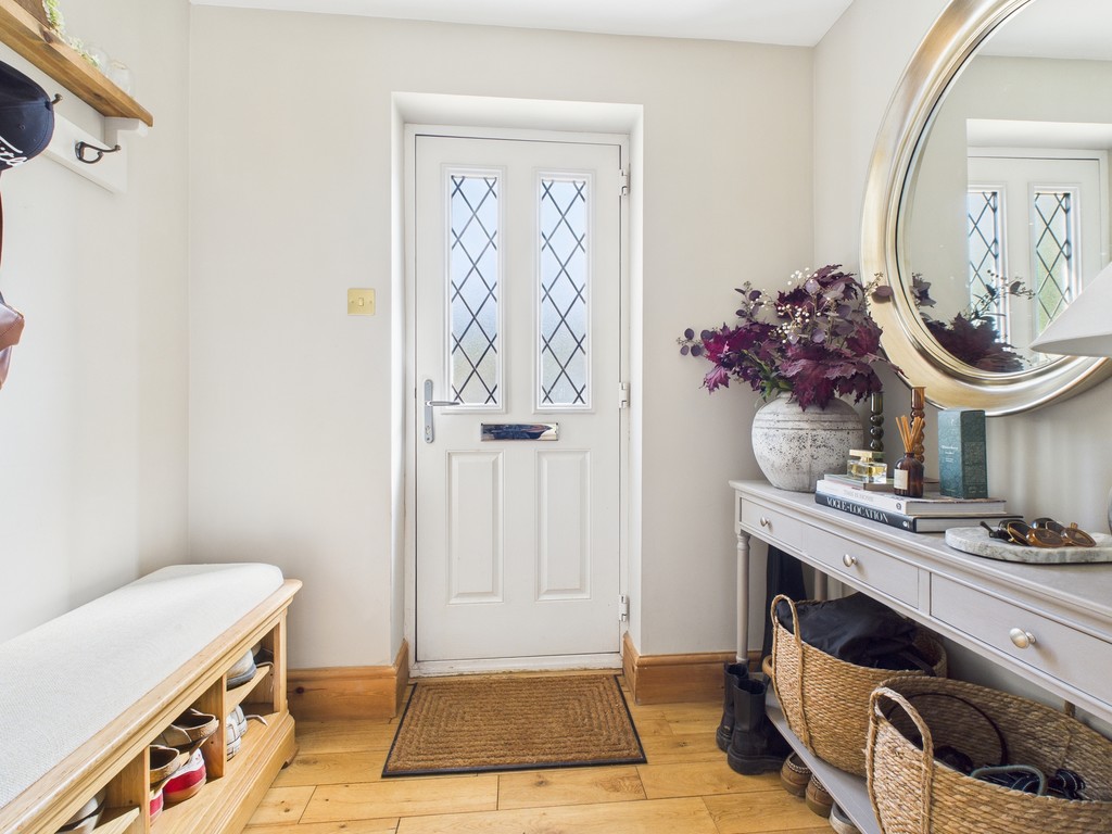 3 bed semi-detached house for sale in Coopers Wood, London Road, Handcross  - Property Image 6
