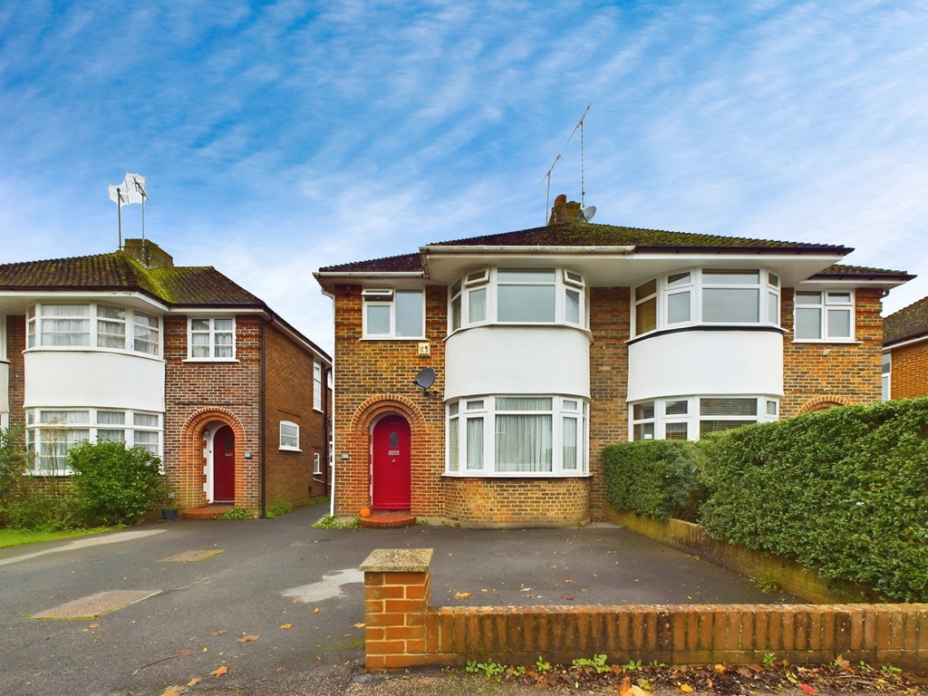 3 bed semi-detached house for sale in Rushams Road, Horsham - Property Image 1