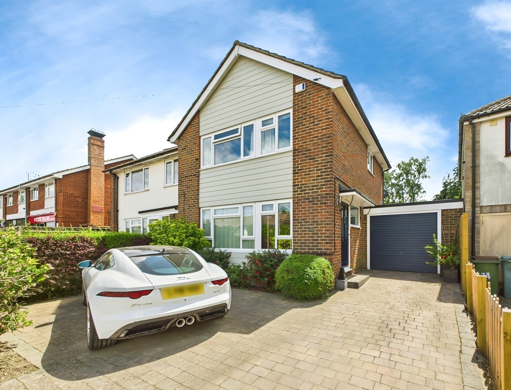 3 bed semi-detached house for sale in Lambs Farm Road, Horsham