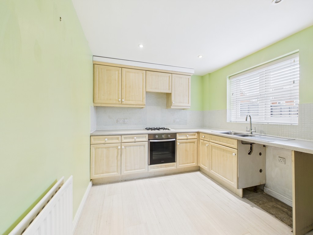 2 bed semi-detached house for sale in Primrose Copse, Horsham  - Property Image 11