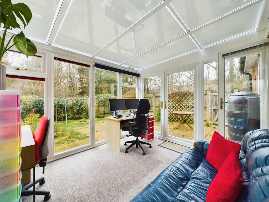 3 bed semi-detached house for sale in Heasewood, Haywards Heath  - Property Image 11