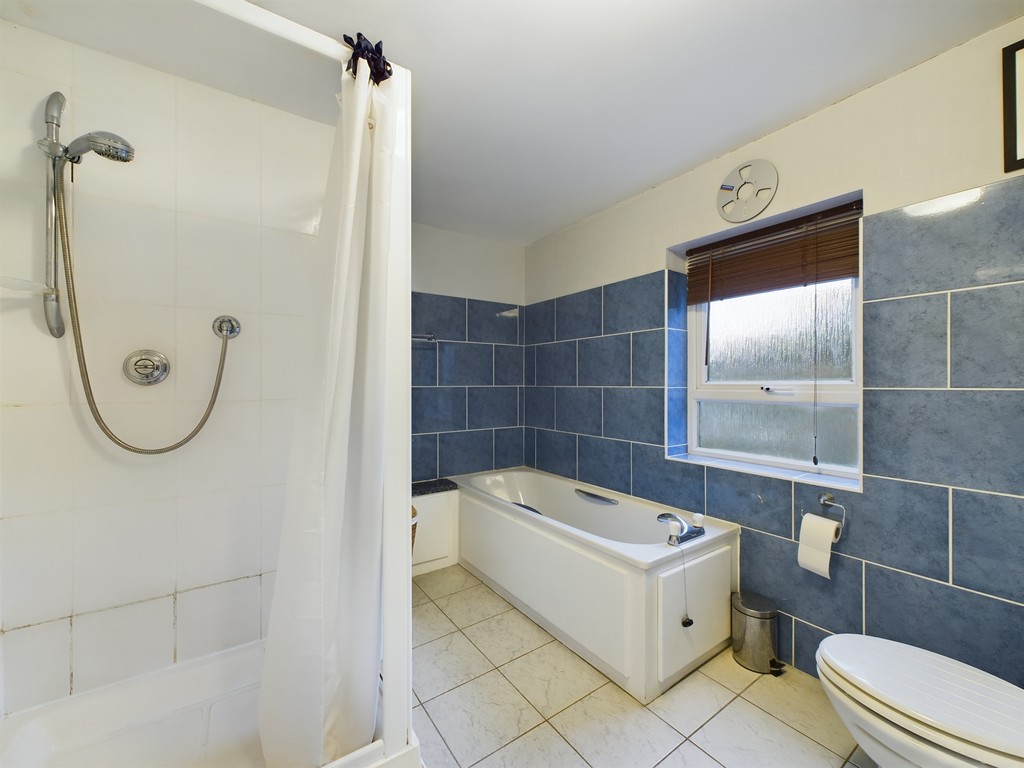 1 bed apartment to rent in Wellington Road, Horsham  - Property Image 5