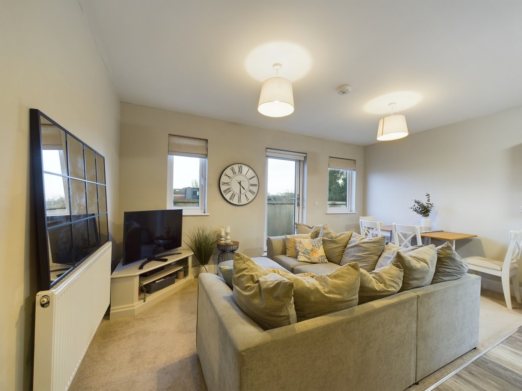 1 bed apartment for sale in Queen Street, Horsham  - Property Image 2