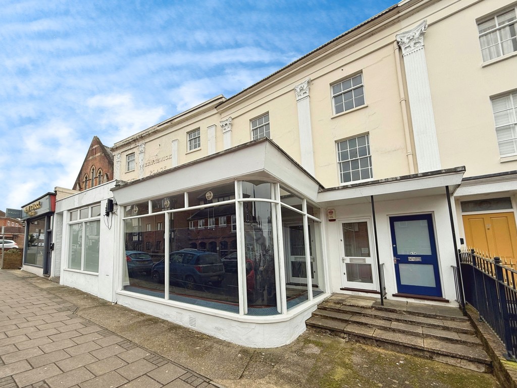 4 bed town house for sale in London Road, Horsham  - Property Image 1