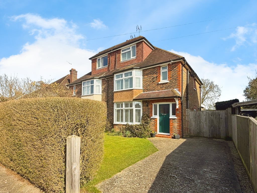 4 bed semi-detached house for sale in Hillside, Horsham  - Property Image 1