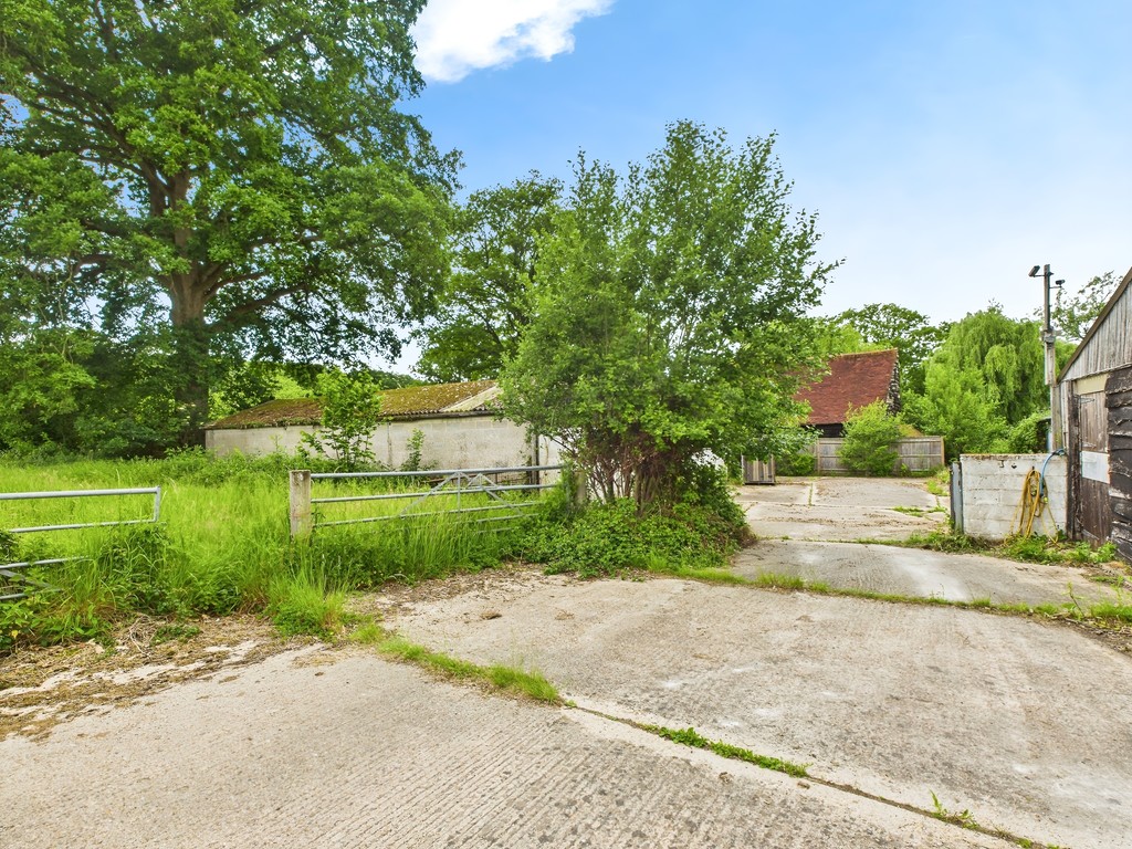 Detached house for sale in Maplehurst Road, West Grinstead  - Property Image 6