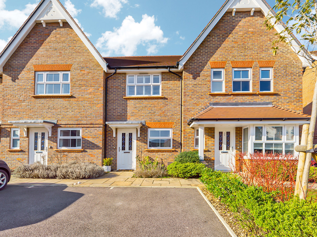 2 bed terraced house for sale in Arundale Walk, Horsham